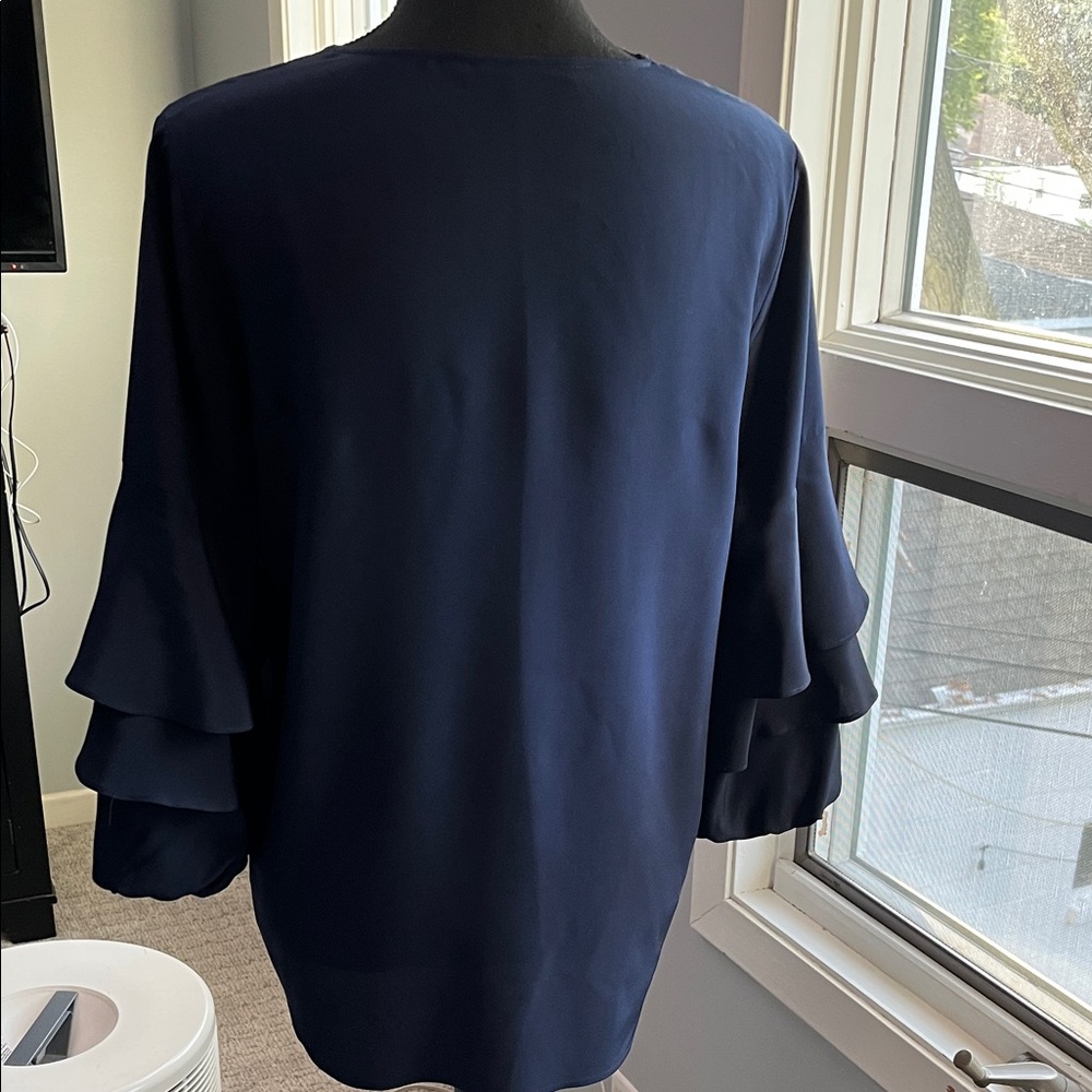 Antonio Melani Navy Blue Silky Women's Top Sz S - Picture 5 of 8